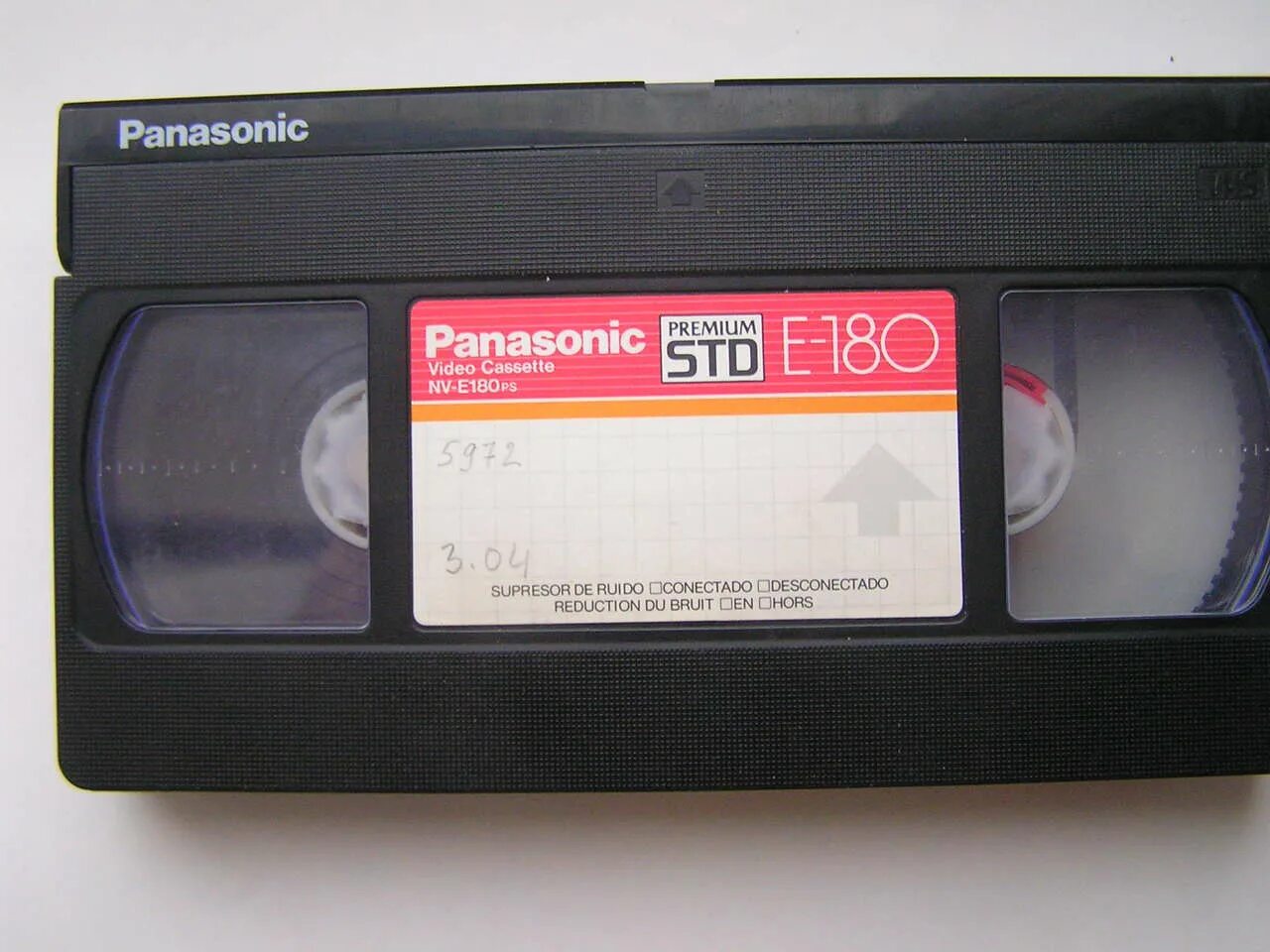 Кассета панасоник. VHS Panasonic e-180. Видеокассета Panasonic VHS. VHS кассета Panasonic super HG 180. Видеокассета National e180.