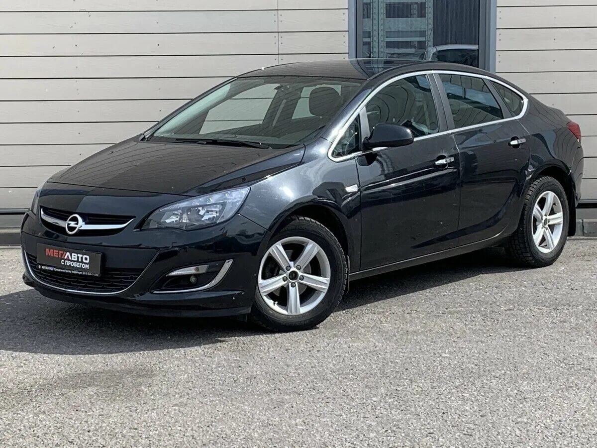 Opel astra черный. Opel Astra 2014 седан. Opel Astra j 2014. Opel Astra j 2015.