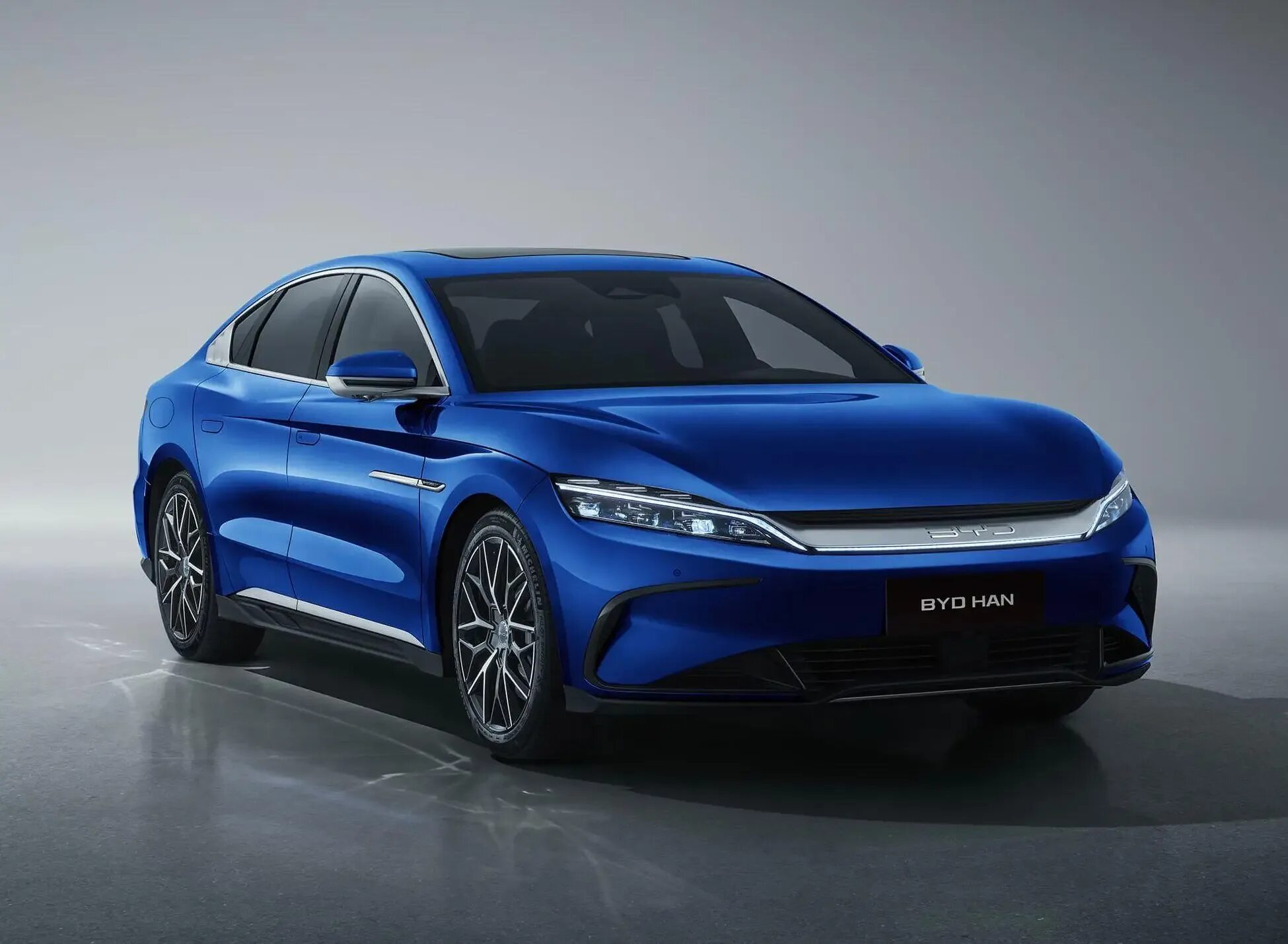 Электромобиль byd song plus ev. Byd han 2022. Byd suv. Byd e2 2022. Byd электромобиль 2022.