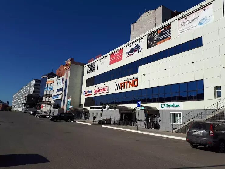 Проспект строителей 10а. Проспект строителей 10 смоленск. Проспект строителей 10а. Магнит проспект строителей 10 смоленск. Тц шифа альметьевск.