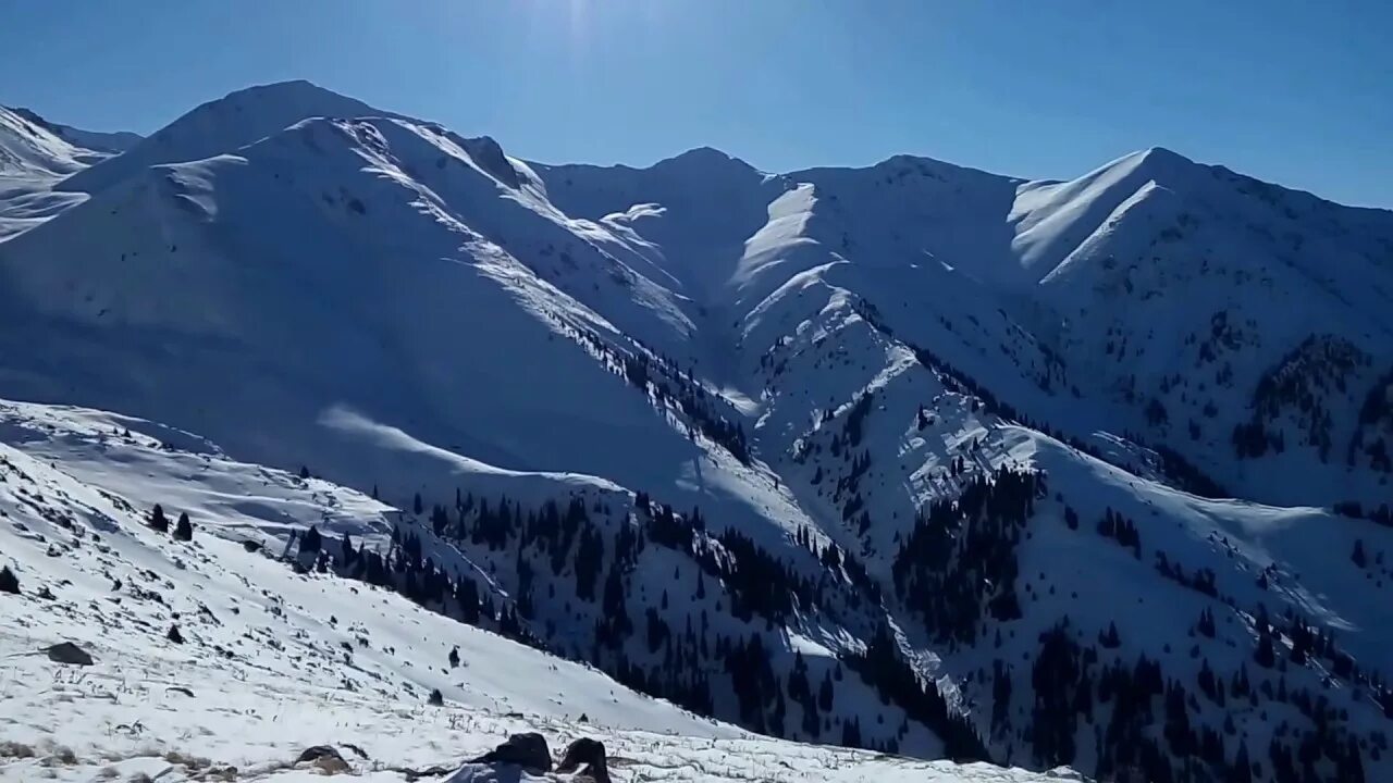 Три хребта. Три хребта