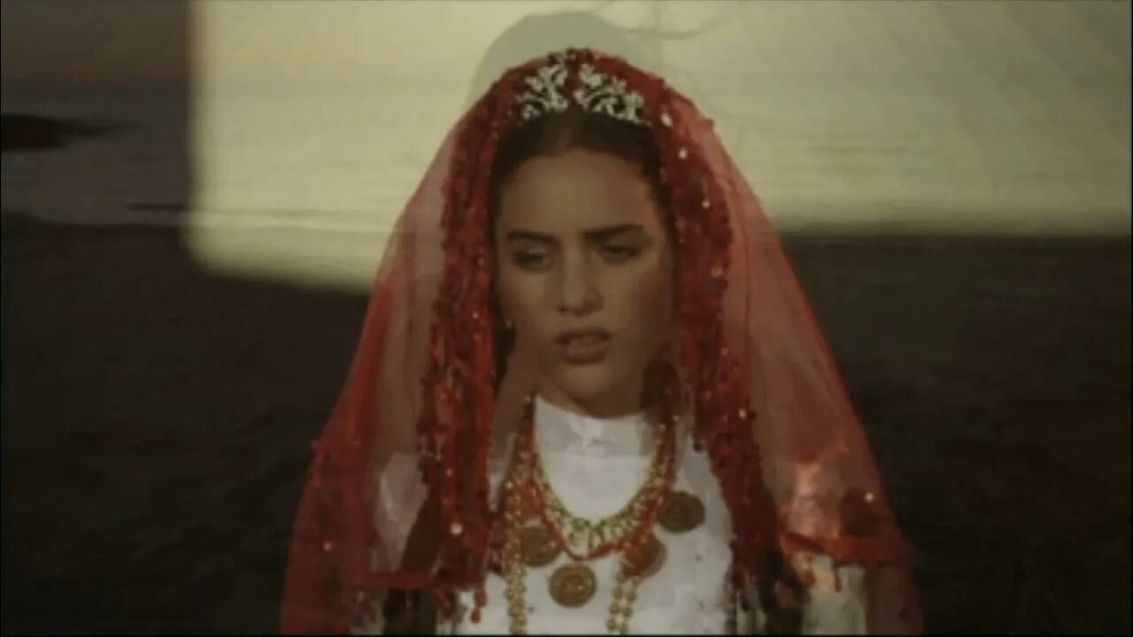 Невеста турецкий 14. Чагла шимшек маленькая невеста. Невеста турецкий 14. Невеста турецкий 14. Невеста турецкий 14.