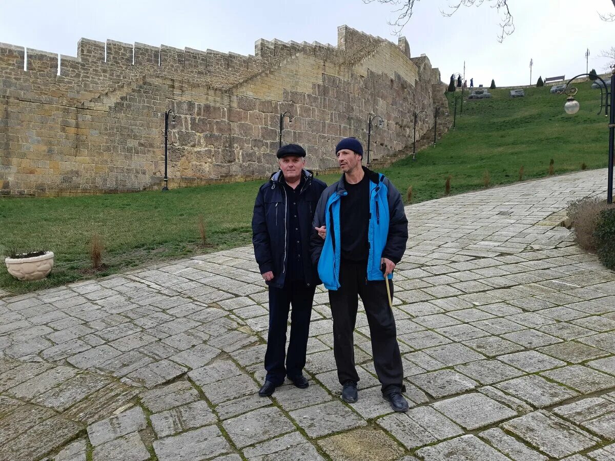 Избербаш дербент. Дагестан море. Дагестан. Дагестан каспийск дербент. Избербаш пляж 2022.