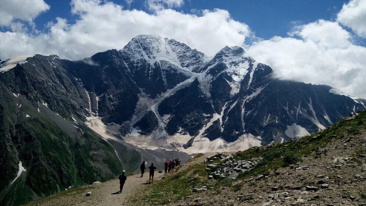 Кавказская 1 б планировка. Саратовская область, саратов, 3-й кавказский тупик, 1а. Кавказская 1/1 саранск. Муруджинские озера маршрут. Кеми строй тамбов.