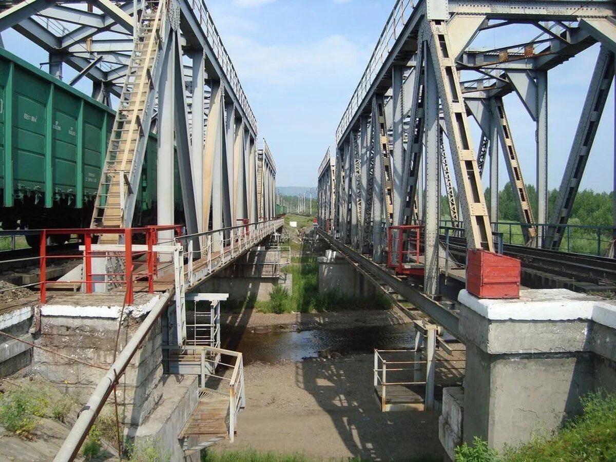 Куэнга Укурей мост. Транссибирская магистраль мост. Мост Забайкальский край. Шиженский Железнодорожный мост.
