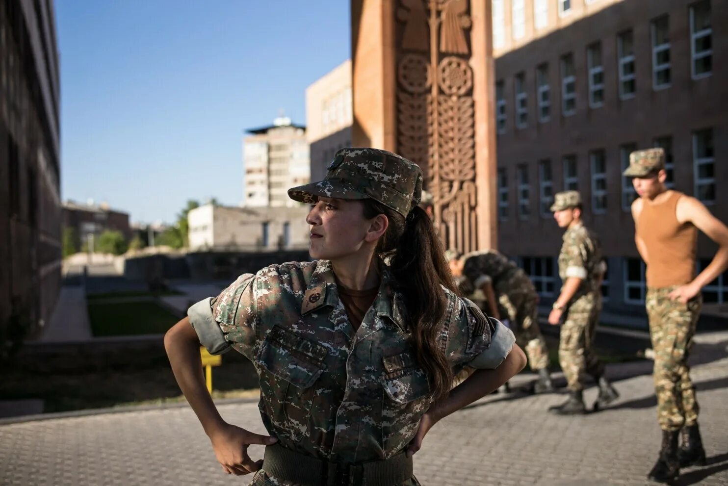 Женщины Военная Армении. Армянские военные девушки. Девушки в армянской армии. Девушки в армии Армении.