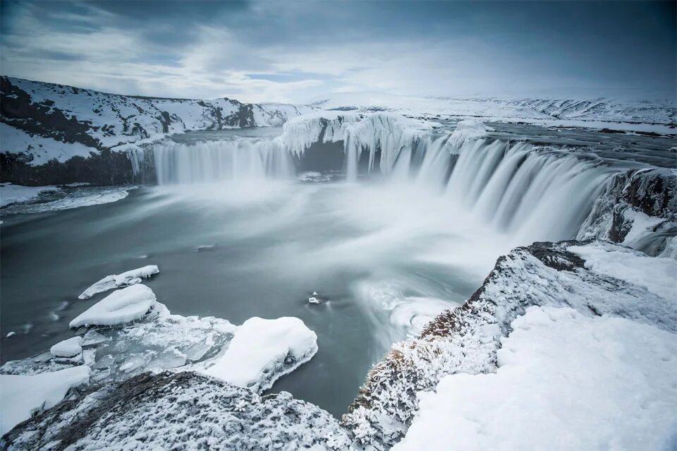 Водопад Годафосс, Исландия. Исландия Ледяная Страна. Годафосс Исландия фото. Исландия зима.