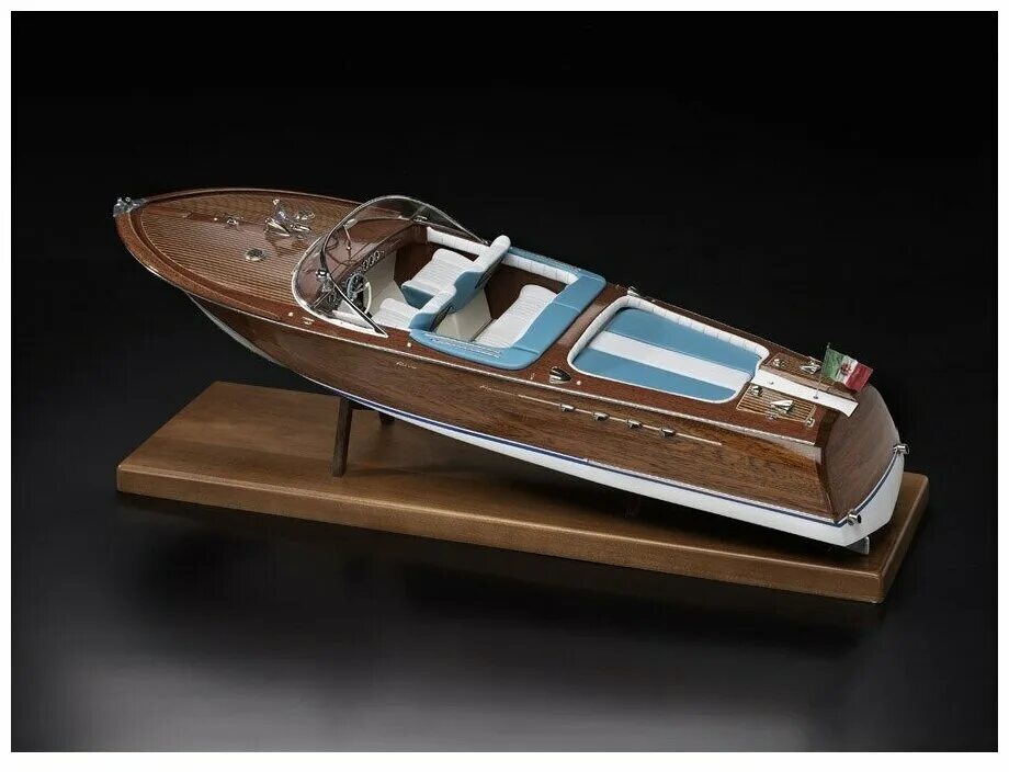 Модель катера. Модель баркаса orca процесс изготовления. Лодка riva aquarama модель 3д. Лодка riva aquarama. Катер riva aquariva super.