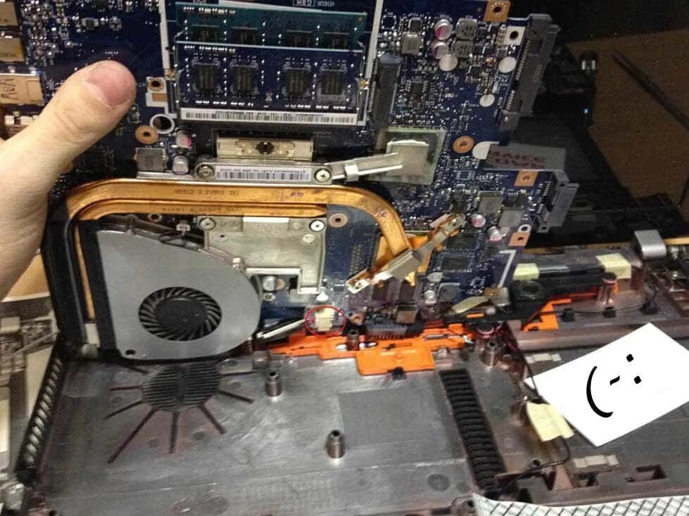 Acer v3 571 g изнутри. Acer v3 571g вентилятор. Acer v3 571g охлаждение. Acer v3 571g охлаждение. Acer v3 571g охлаждение.