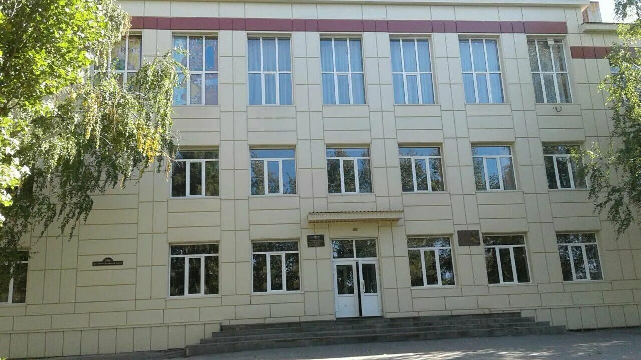 Гимназия 60 г. Школа 20 луганск. Номера школ луганска. 36 школа луганск. Луганская школа #41.