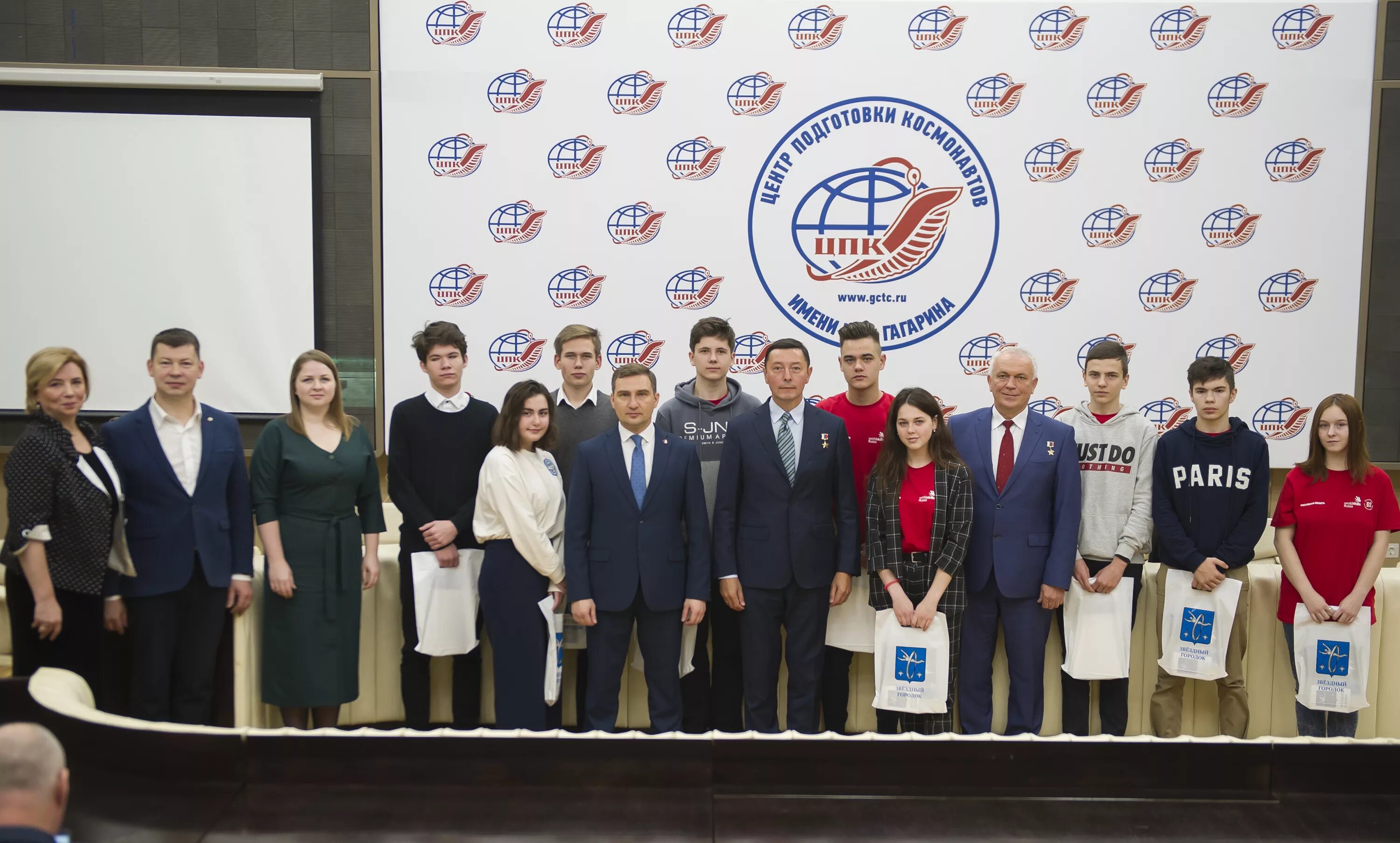 игорь евгеньевич тарелкин. крас цпк красноярск. начальник центра подготовки космонавтов. центр подготовки космонавтов звездный городок. центр подготовки космонавтов имени ю а гагарина.