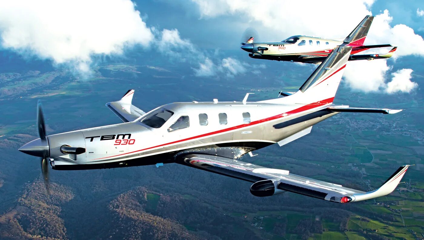 Как называется полет самолетов. Самолет ТБМ 930. Самолет Socata tbm 940. Самолёт ТВМ 900. ТБМ 900 самолет.