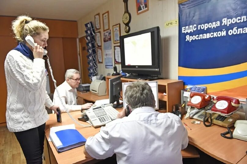 Номер диспетчера еддс-112. Оперативный дежурный овд. Дежурный мэрии. Оперативный дежурный мвд. Дежурный мэрии.