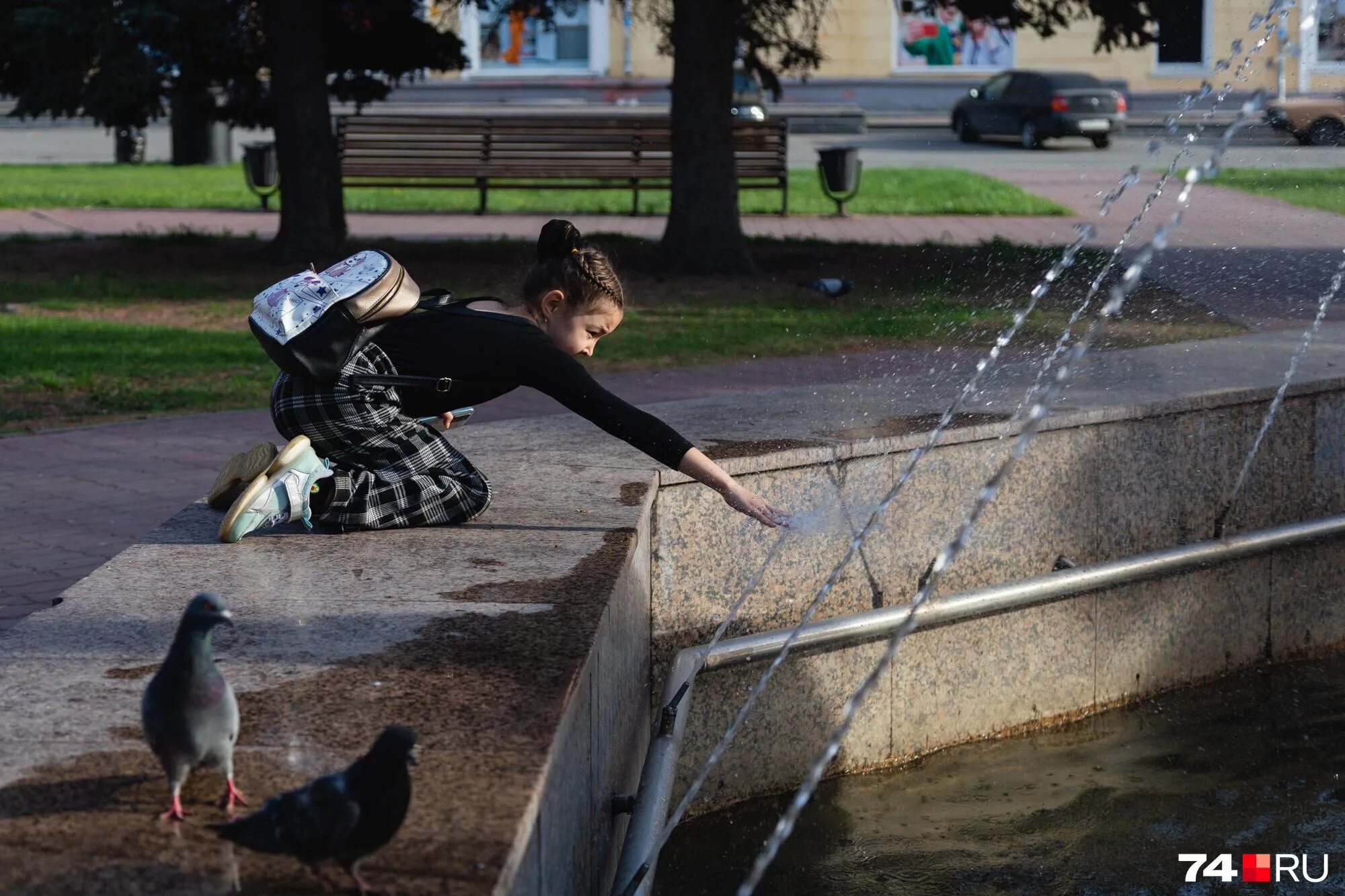 дождливый день фото. я выйду на улицу когда закончится дождь. девушка танцует с зонтом. нужен дождь. проливной дождь в москве.
