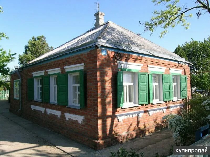 Дом в ейском районе. Станица ясенская ейский район. станица азовская краснодарский край. маленький домик в станице. станичный дом.