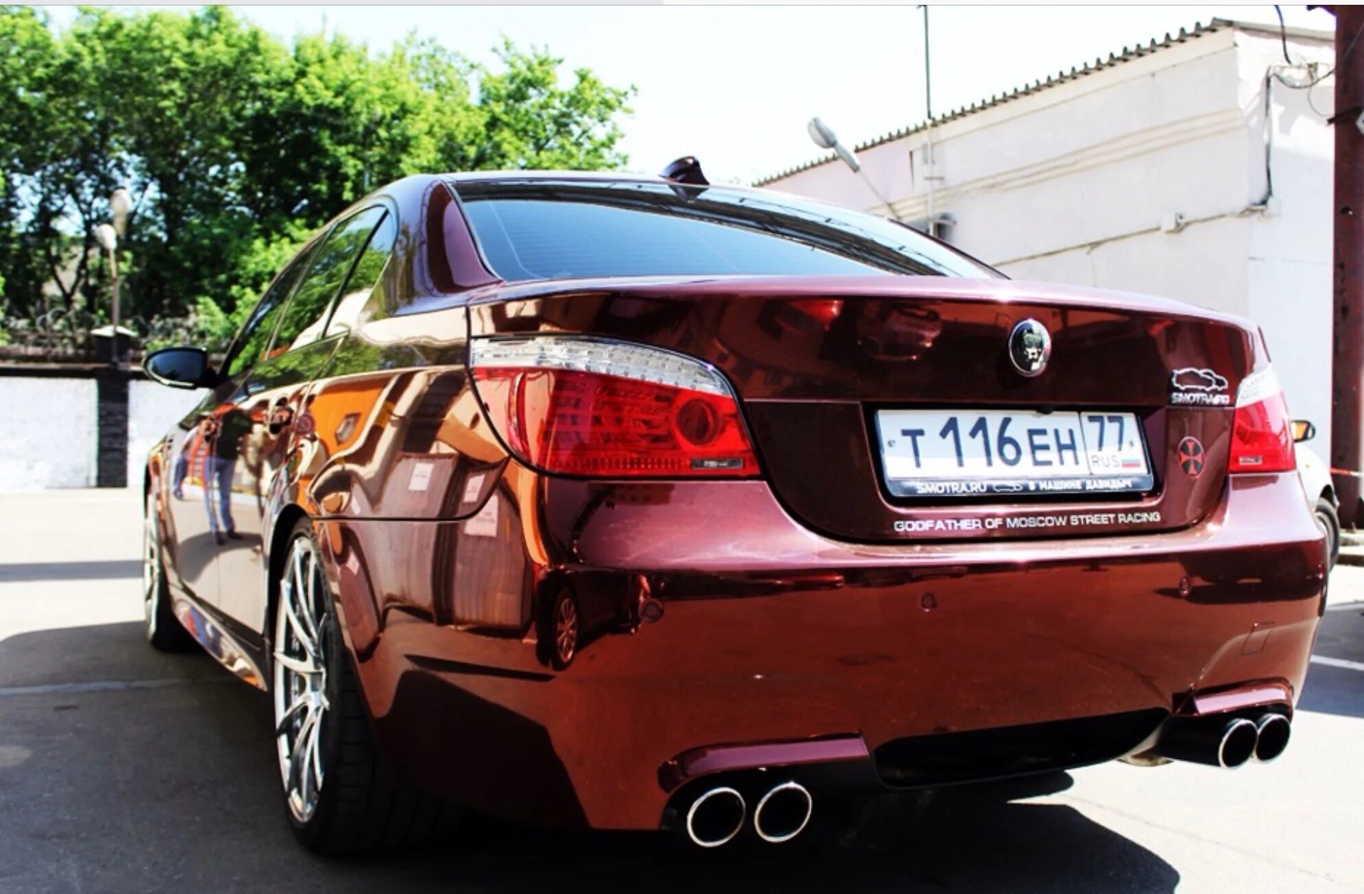 BMW m5 e60 Давидыча. BMW m5 e60 тень. БМВ Давидыча м5. БМВ m5 e60 Золотая. М5 тень