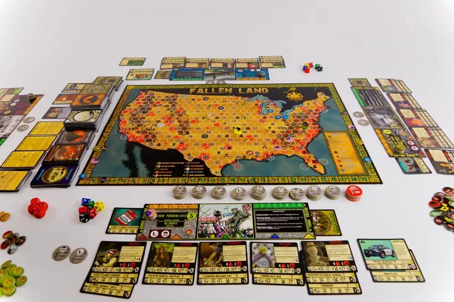 Falling lands. Falling lands. Fallen brown. Apocalypse board game. Денжен ленд.