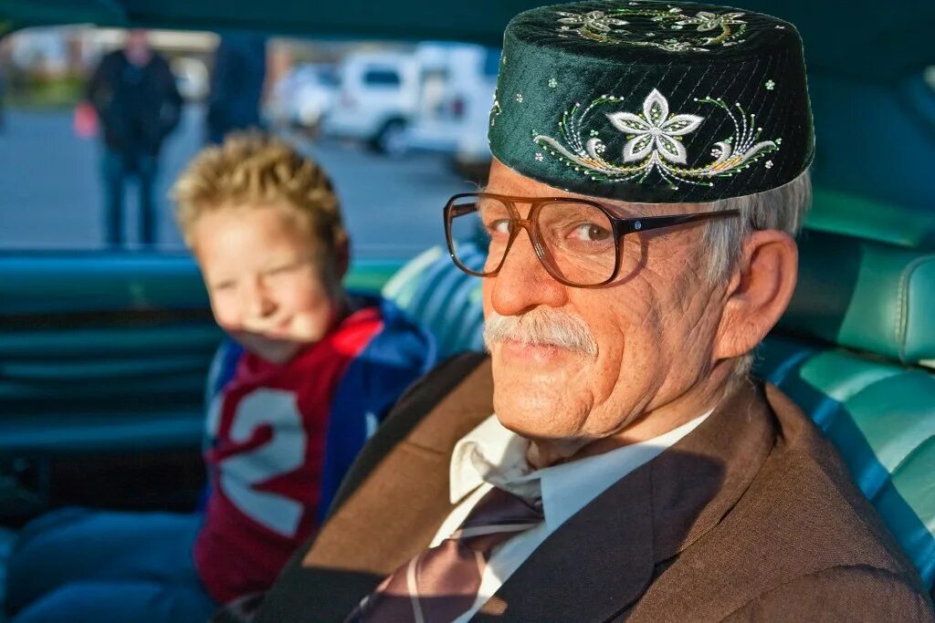 Дальше дедушка. Старый дедушка. Дальше дедушка. Якубович дедушка моей мечты. Дальше дедушка.