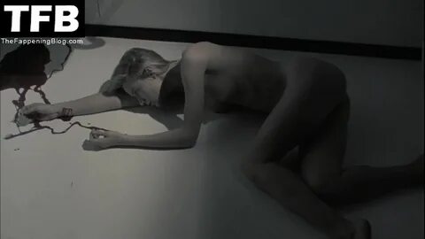 Slideshow charlie lynch nude. 