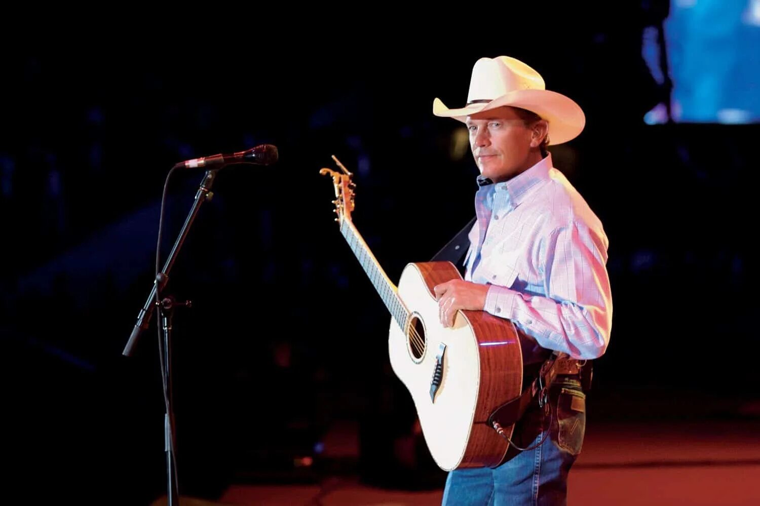Джорджа страна. Джорджа страна. George country. George strait. Афина стрейтс фото.