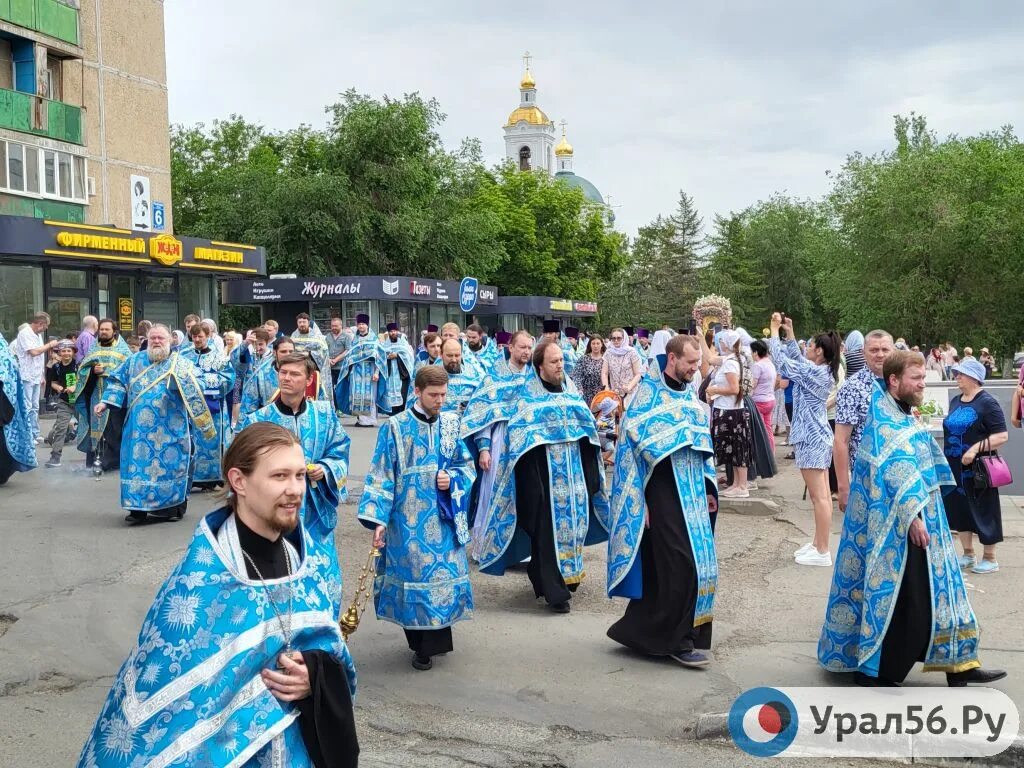 Крестный ход 16. Икона Табынской Божье матери крестный ход Оренбург. Табынский крестный ход 2022. Крестный ход Оренбург. Оренбург крестный ход 2023.