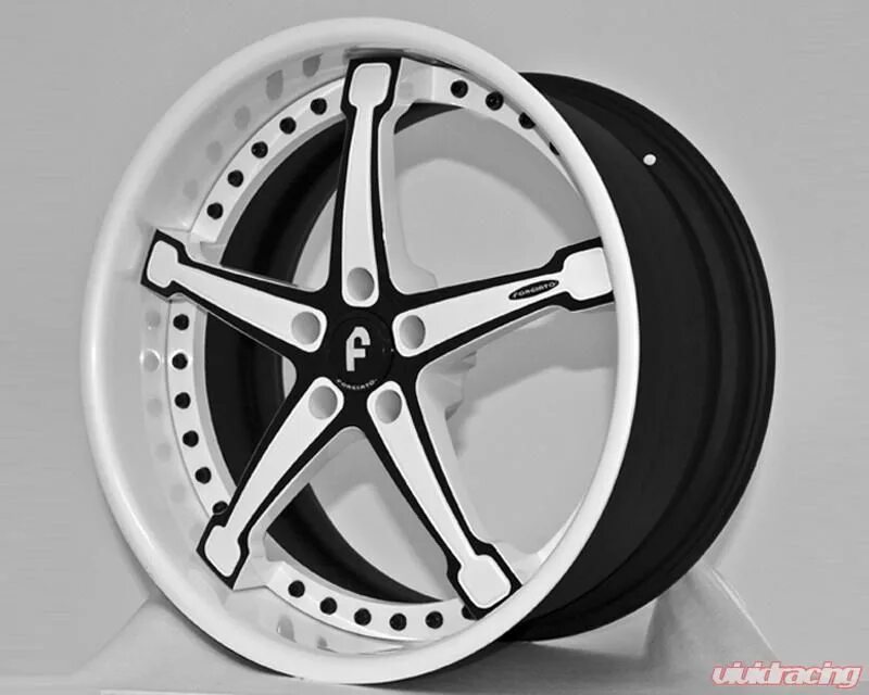 Slik r15 черные. Литые диски на машине. Слики r15 графитовые. Диски белые с черным. Vlf16 диски.