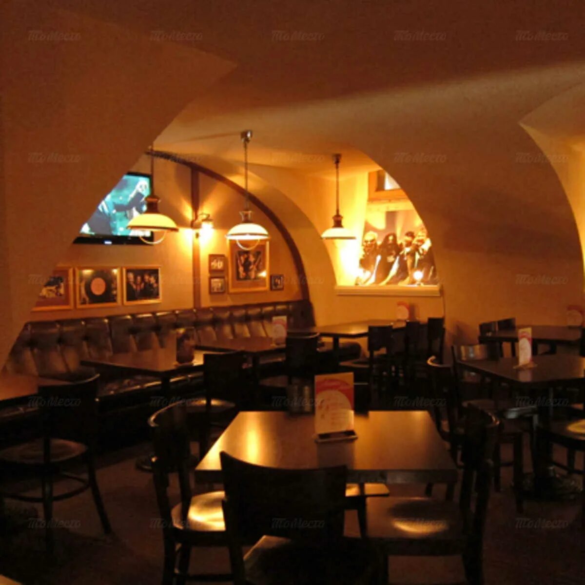 Рок паб на невском. Rock pub, санкт-петербург, невский проспект. рок паб спб на невском. бар rock pub спб. санкт-петербург невский проспект 38/4 rock pub.
