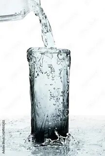 Льется вода слушать