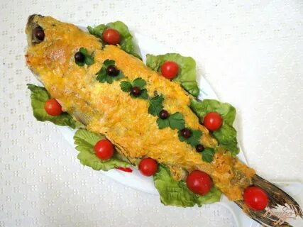 Толстолобик с овощами в духовке