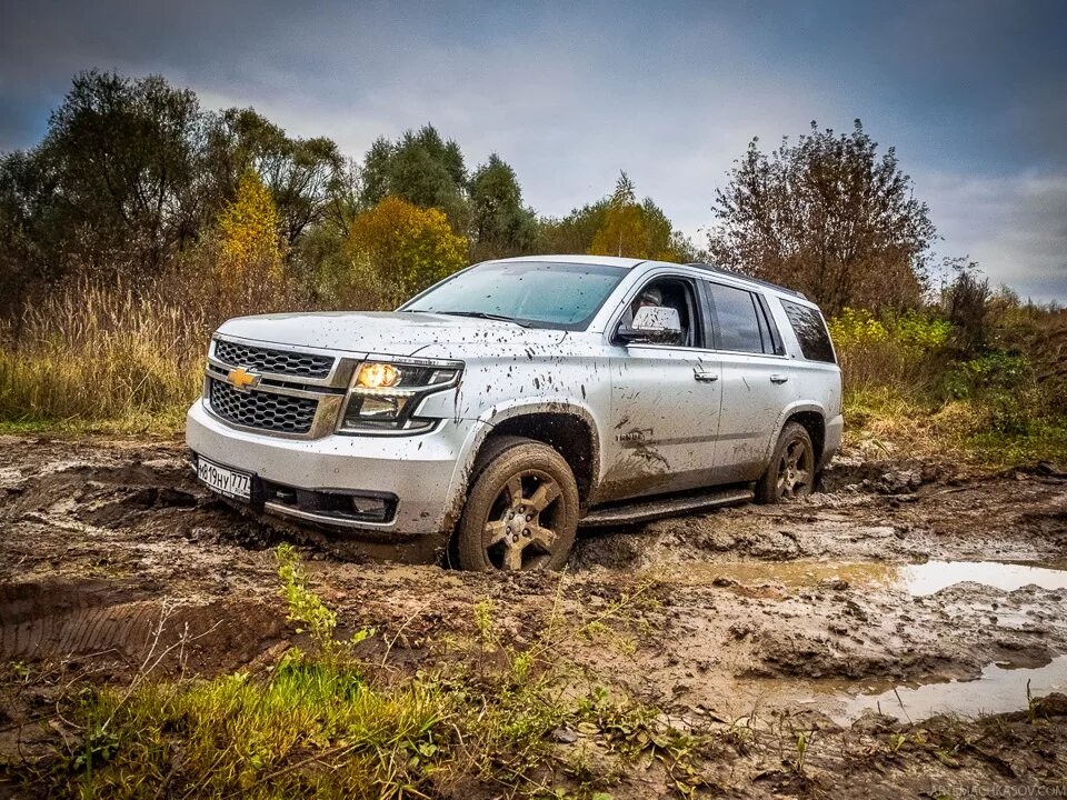 Tahoe k2. Шевроле тахо на бездорожье. chevrolet tahoe k2xx. шевроле тахо 2019. chevrolet tahoe 2016 бездорожье.