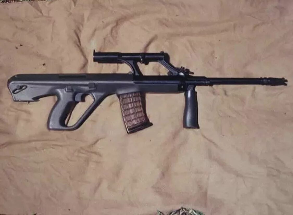 Проклятое оружие автомат. Проклятые оружия. Проклятые пушки. Глокаров. Испорченное оружие.