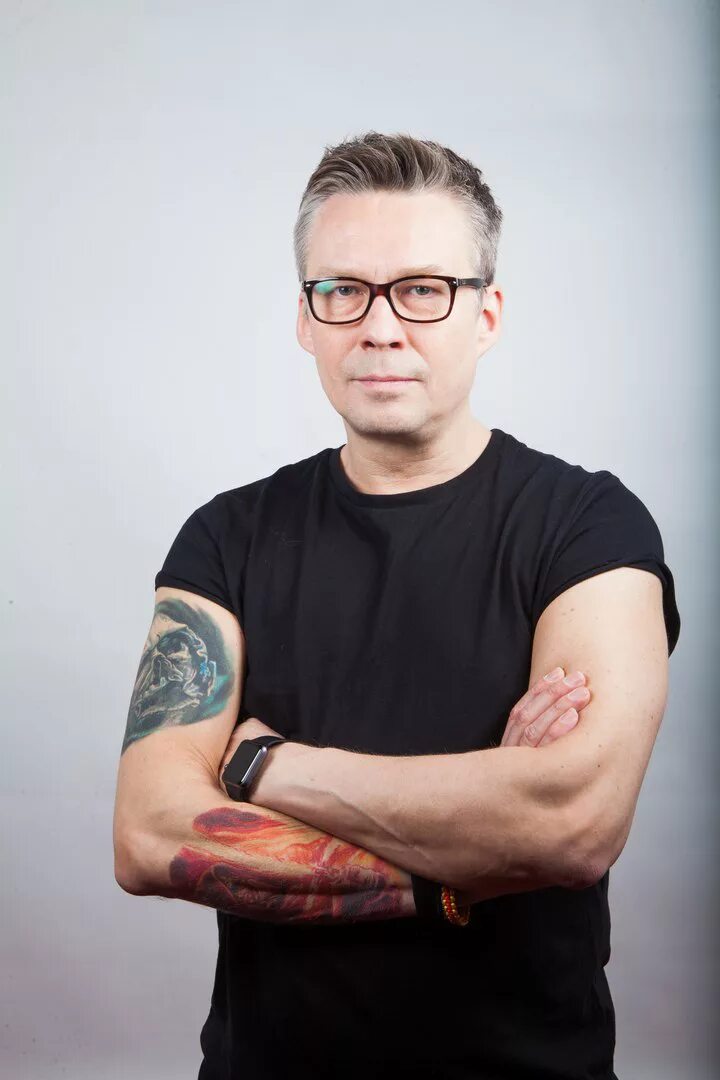 Костя максимум. Костя михайлов радиоведущий. костя михайлов максимум. ведущий радио максимум костя михайлов.