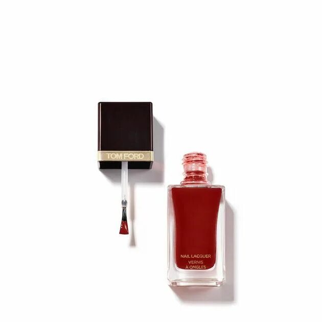 Lip lacquer luxe matte tom ford 01. Том форд слива. Tom ford лаки. Том форд лак. Tom ford soleil lip lacquer liquid.
