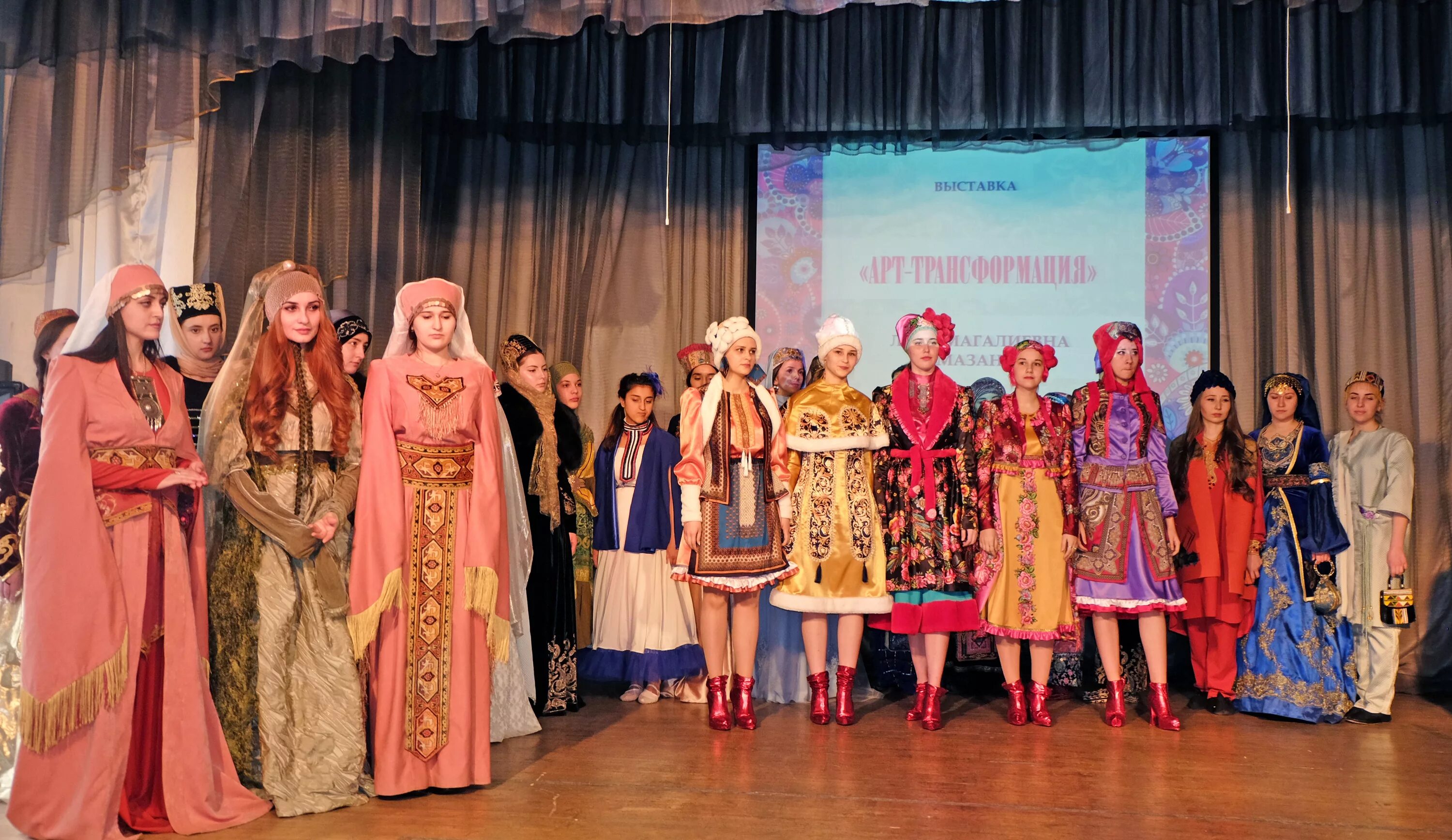 культура народов ставропольского края. казачья одежда кубанских казачек. одежда в ставропольском крае. терские казаки ставропольского края. национальные костюмы ставрополья.