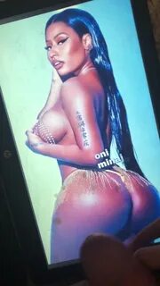 Watch Nicki Minaj Cum Tribute video on xHamster