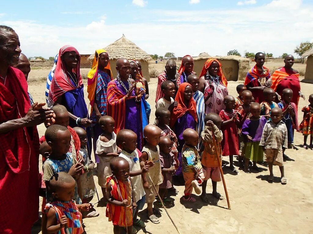 Масаи Танзания. Африка Занзибар Масаи. Танзание народы Танзании. Племя сукума Танзания.