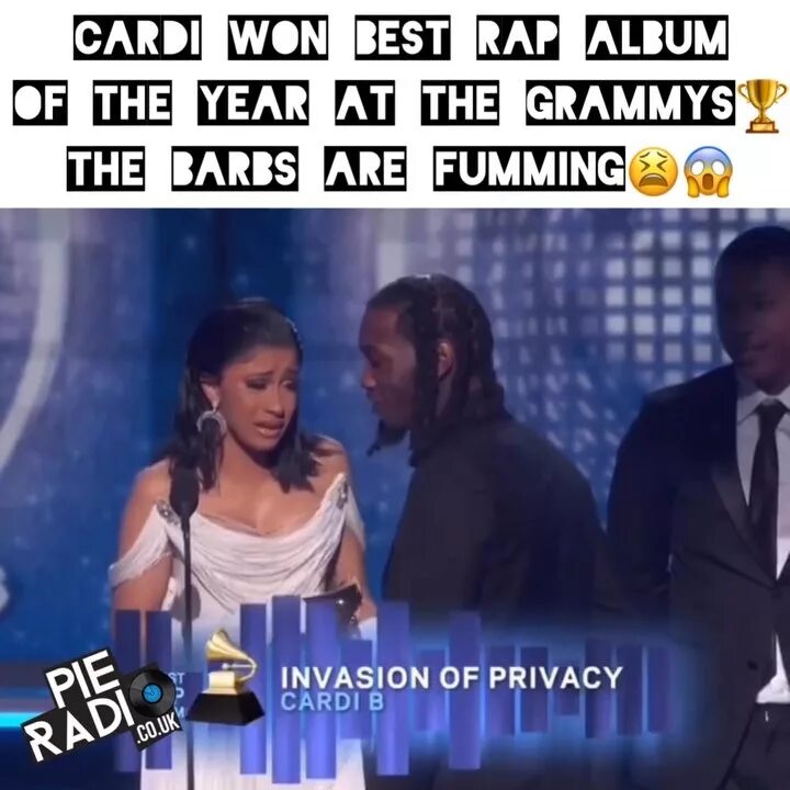 What is wrong with the picture вы. What is wrong with the picture. What is wrong with me?. What's wrong перевод. What s wrong перевод на русский.