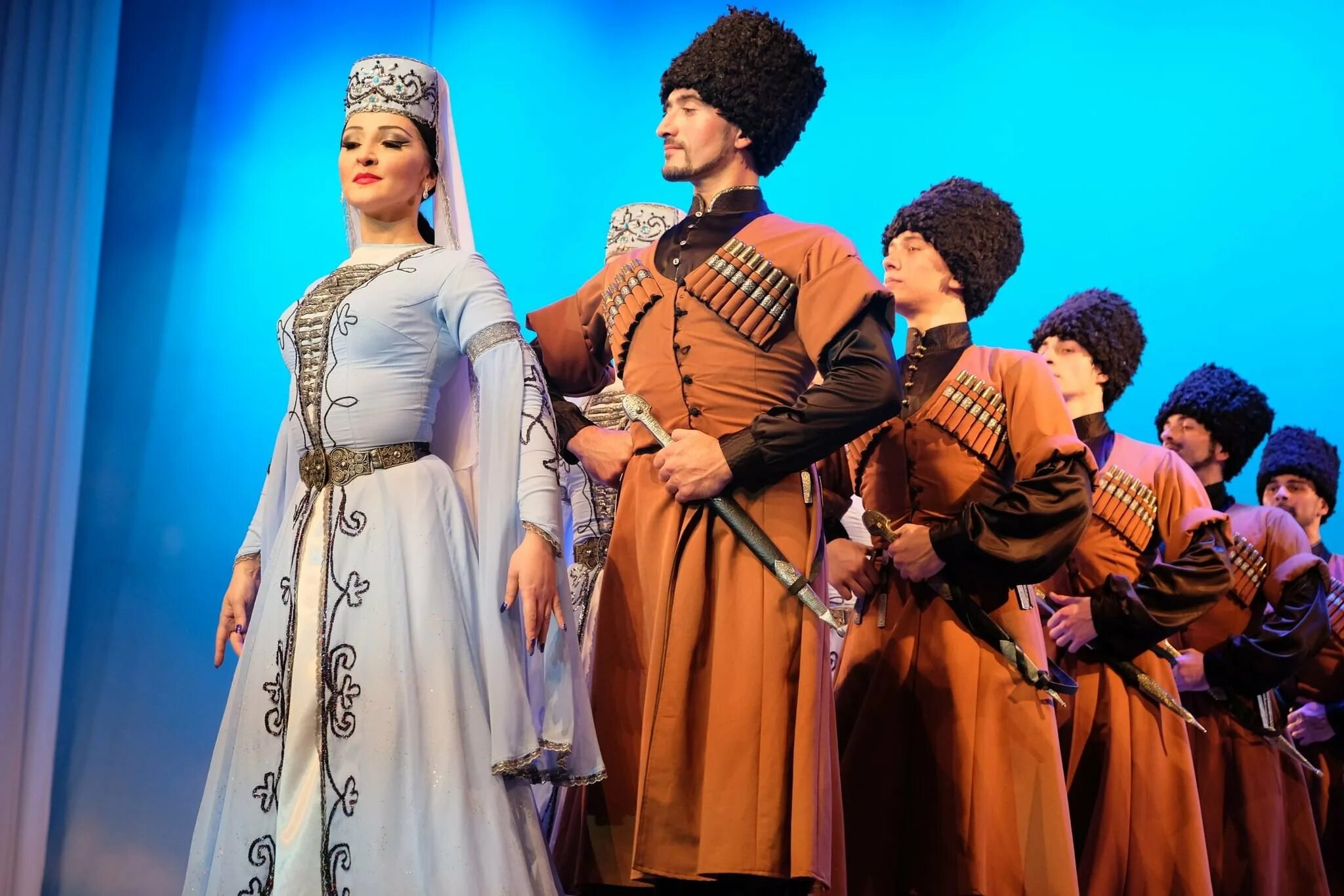 государственный академический ансамбль танца кабардинка. княжеский танец кафа кабардинка. адыгейский ансамбль нальмэс. ирэна салиховна жанатаева. адыгейский ансамбль нальмэс.