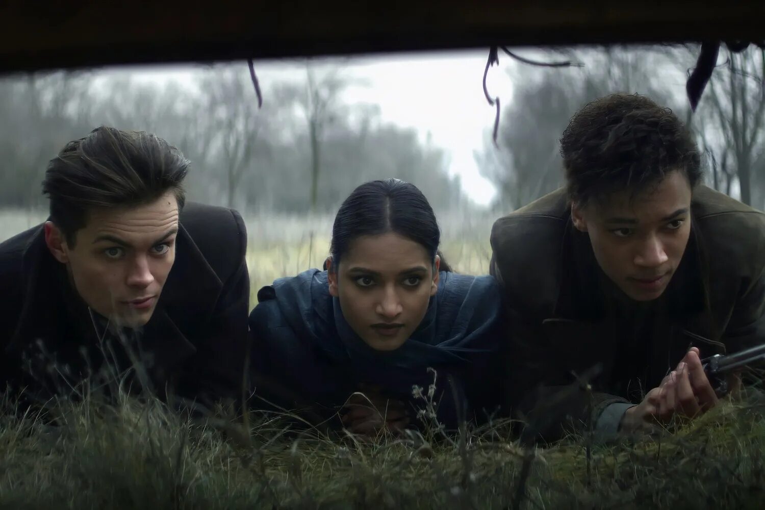 Кости нетфликс. Тень и кость сериал. тень и кость сериал 2025. тень и кость сериал каз бреккер. тень и кость сериал нетфликс.