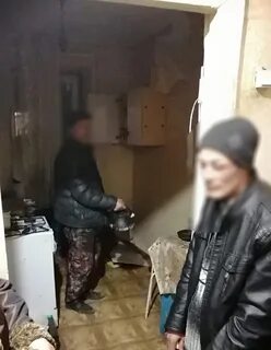 Избил друг мужа
