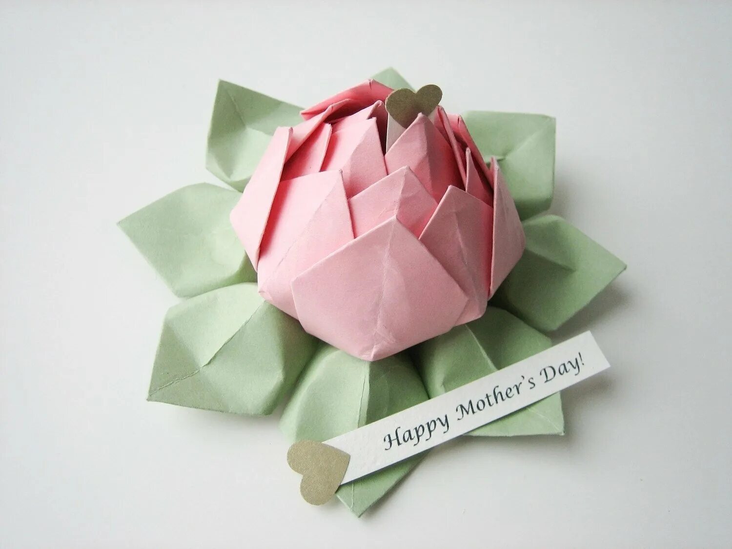 Оригами. Подарок маме. Оригамина денирожде нния. Оригами подарок на день рождения.