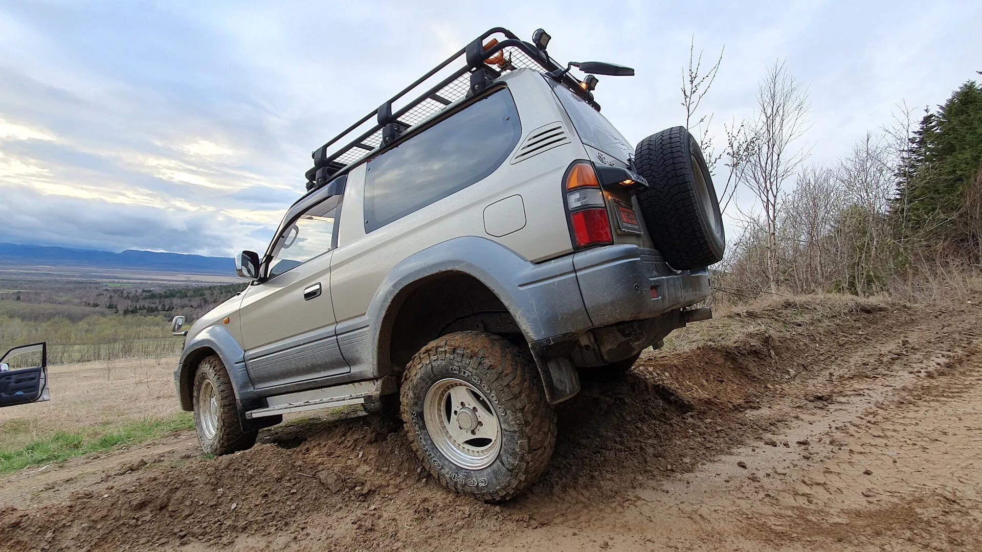 Прадо 90 коротыш. Тойота ленд Крузер коротыш. Land Cruiser Prado коротыш. Ленд Крузер в 74 кузове охотник коротыш. Дром забайкальский край мотоциклы