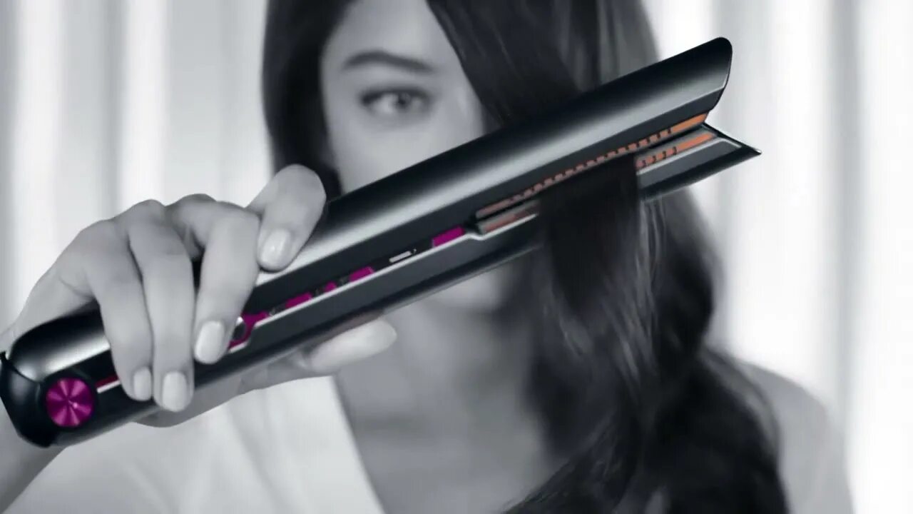 Ремикс запах волос. Dyson hair Straightener. Hair Straightener утюжок Dyson. Выпрямитель Dyson airstrait. Dyson airstrait фен выпрямитель.