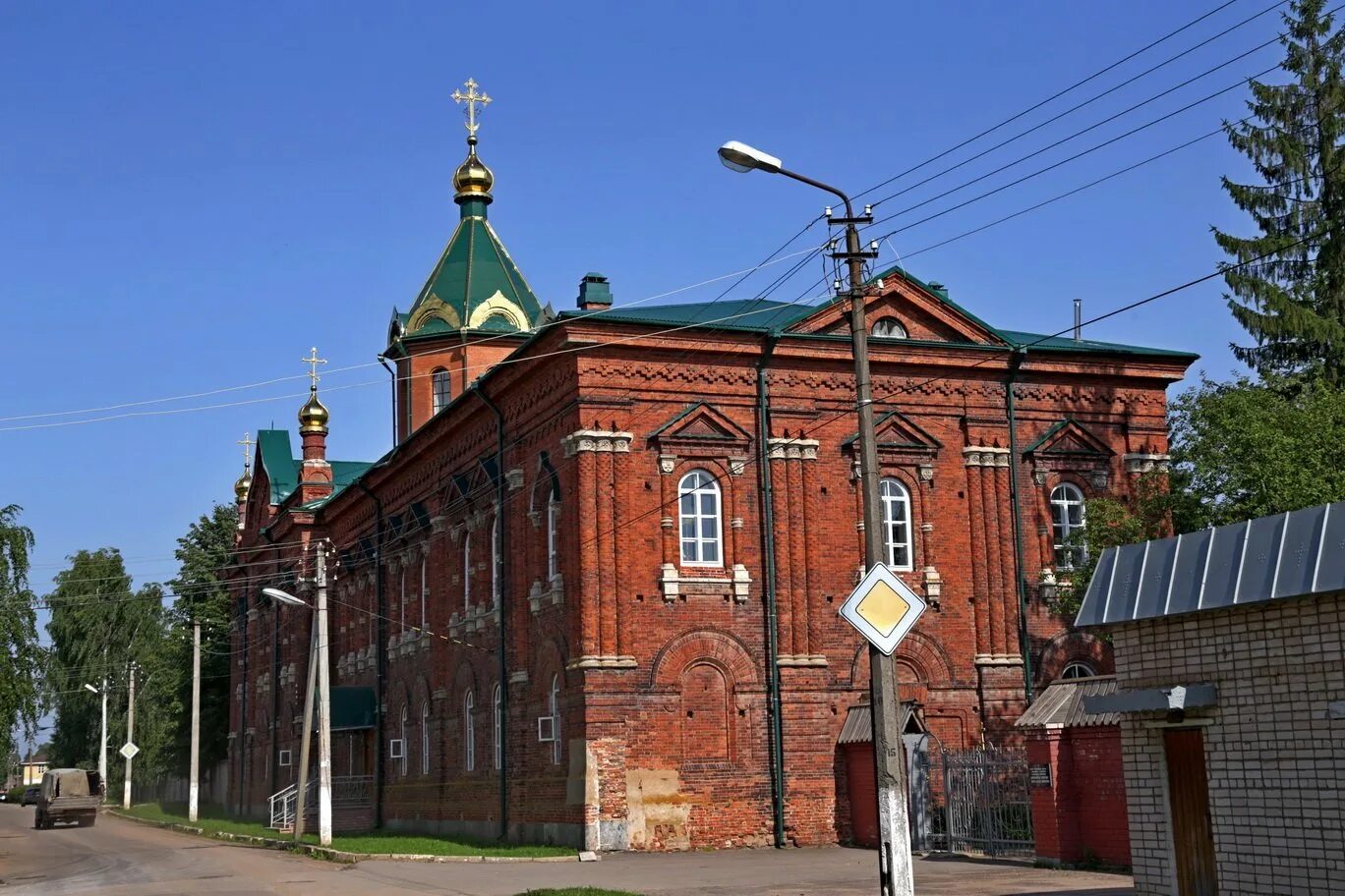 Сайт боровичи новгородский область. Городское поселение город Боровичи. Город Боровичи Новгородской области. Город Боровичи достопримечательности. Достопримечательности города Боровичи Новгородской области.