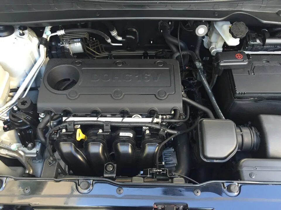 Hyundai ix35 двигатель. Двигатель Хендай ix35 2.0 бензин. Мотор Хендай Ах 35. Двигатель Хундай а Икс 35.