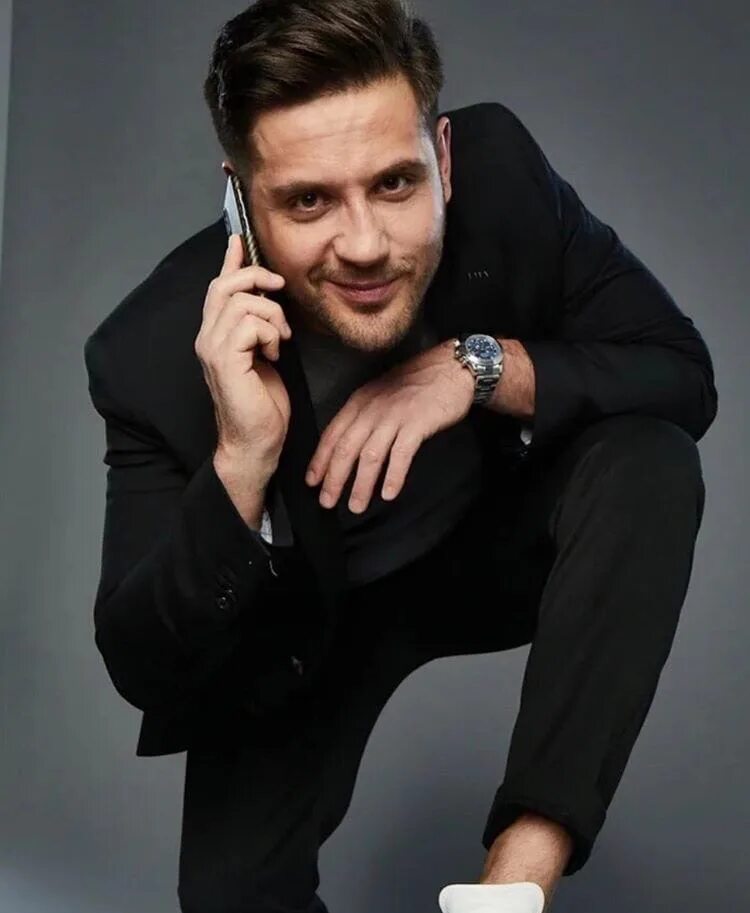 актером марком богатыревым