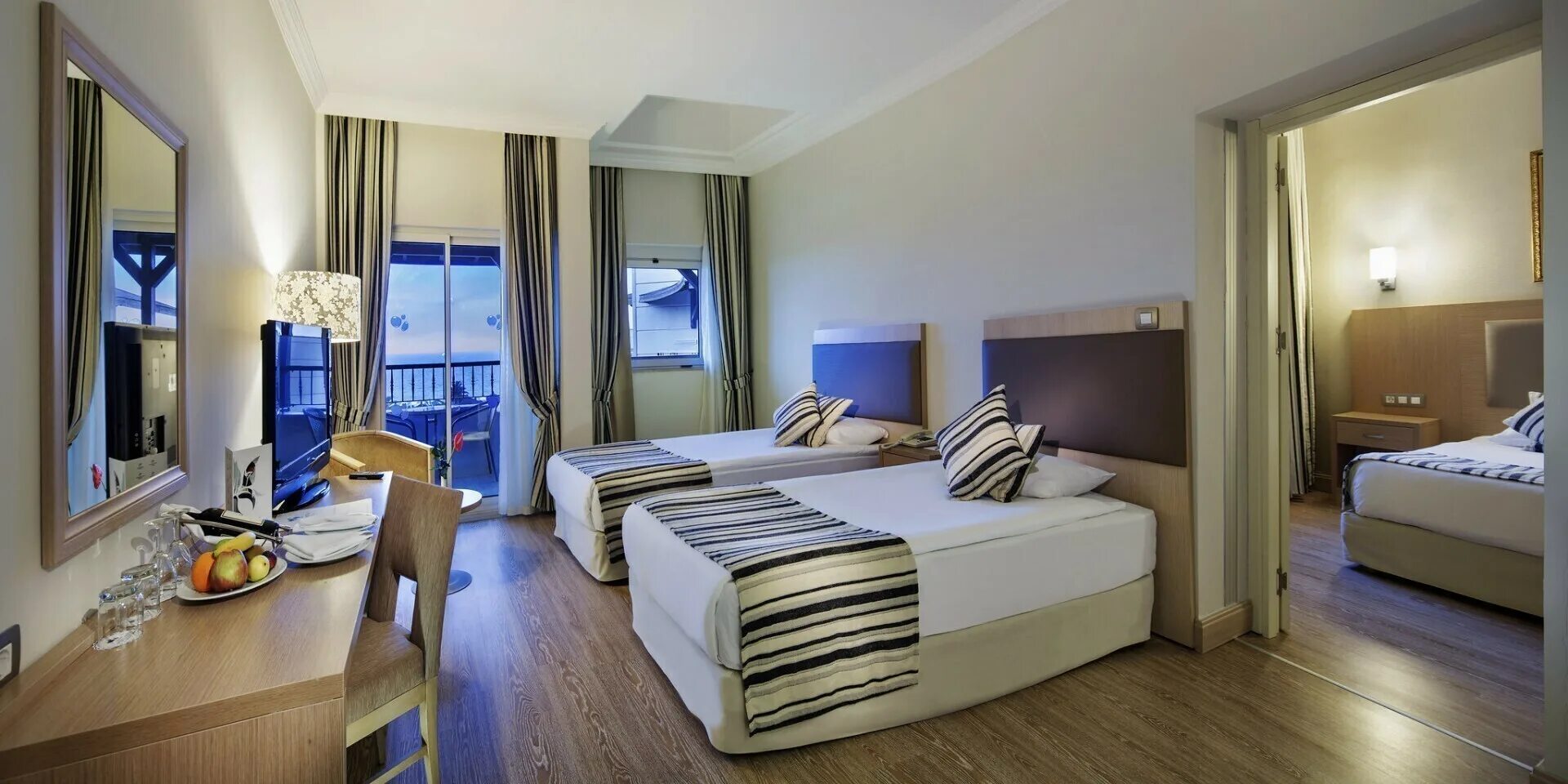 Отель кристал бич белек. Кристал тат бич турция. Crystal tat beach golf resort spa 5 турция белек. Отель crystal tat beach golf resort & spa. Crystal tat beach golf resort 5 турция белек.