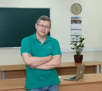 Учитель биологии москва