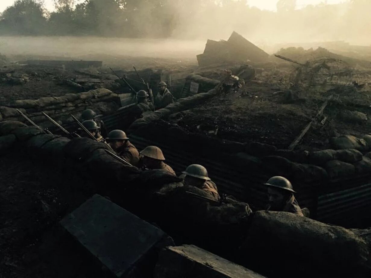 Блиндаж второй мировой войны. Землянка блиндаж. Фон окоп. Фон окоп. Блиндаж первой мировой войны.