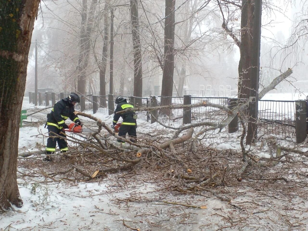 Ввиду непогоды занятия перенесли